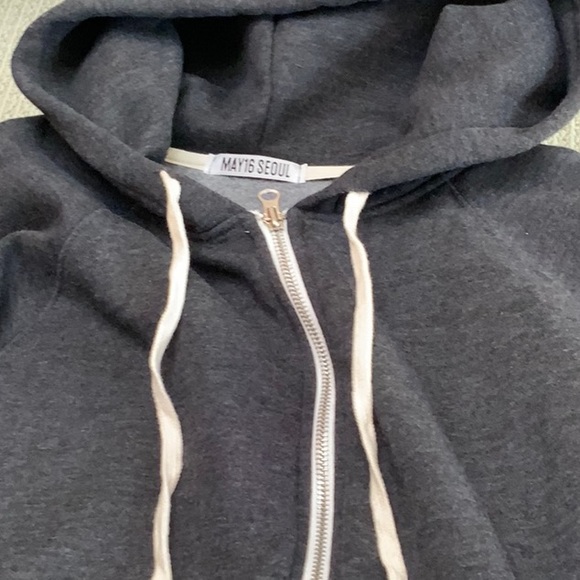 May 16 Korean brand sweat pants and sweat shirt - Picture 4 of 5